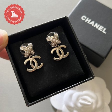 Chanel CC Earrings