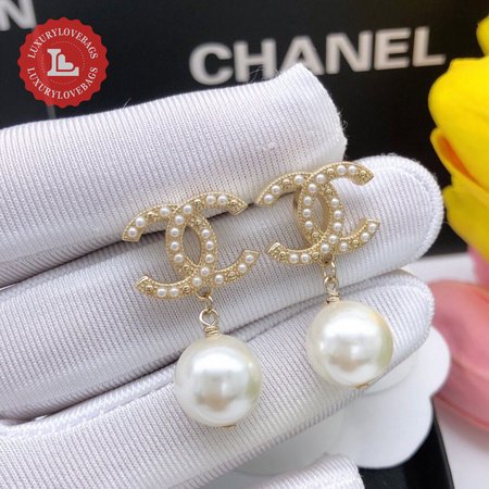 Chanel Platinum Fashion Earrings