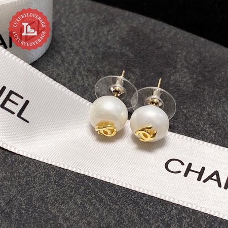 Chanel Platinum Fashion Earrings