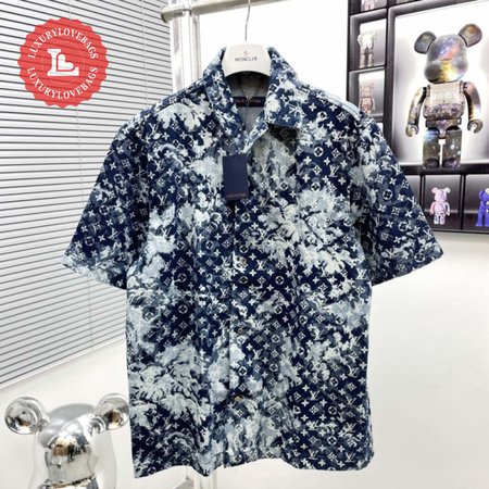 hawaiian tapestry shirt