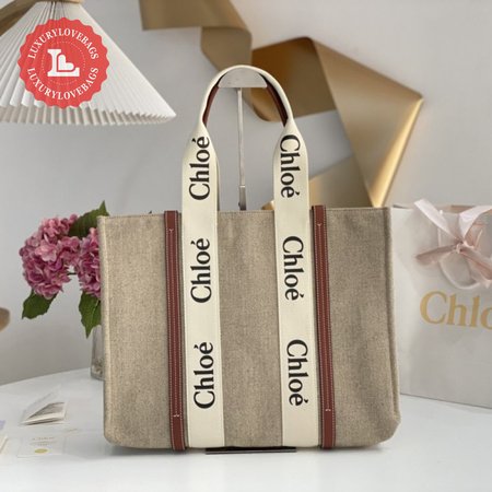 Chloe Large Woody Tote Bag