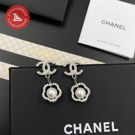 Chanel Pearl Silver Earrings