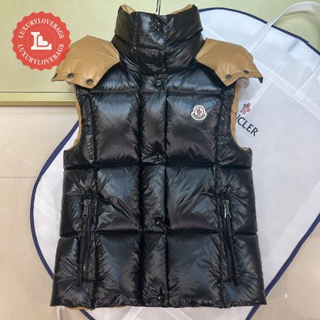 Moncler Down Vest Luzule In Black