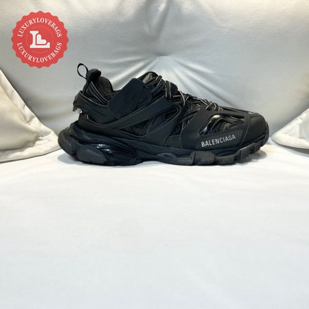 Balenciaga Women's Track Trainers In Black