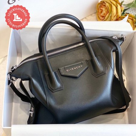 Givenchy Antigona Bag Black