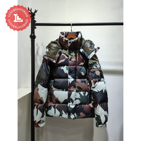 Moncler Mosa Short Down Jacket