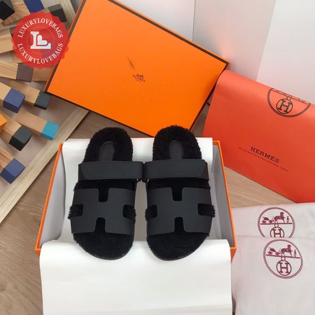 Hermes Chypre Sandal Black